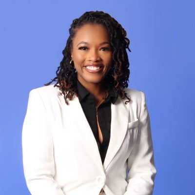 Nicole J. Wilson headshot