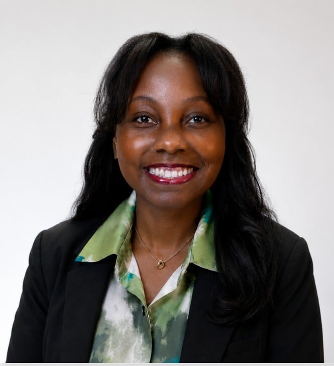 Sarah Barrett, SF Updated Headshot 26